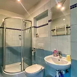 Merkury לינה וארוחת בוקר 3*