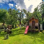 Merkury 3*