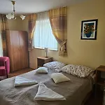 Bed & Breakfast Merkury 3*