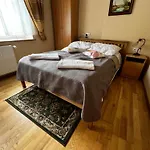 Merkury 3*