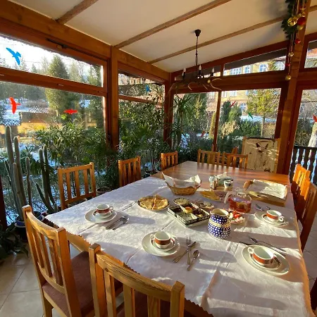 Merkury ベッド・アンド・ブレックファスト 3*