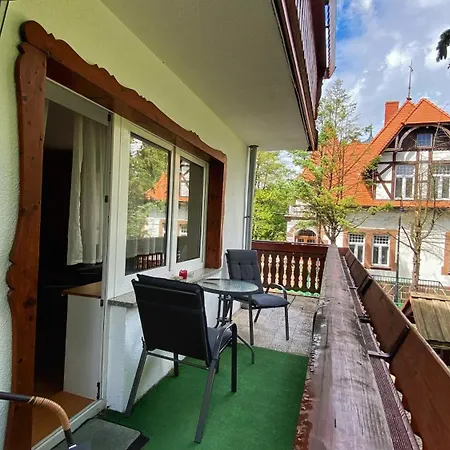 ベッド・アンド・ブレックファスト Merkury