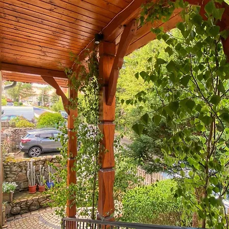 ベッド・アンド・ブレックファスト Merkury Świeradów-Zdrój